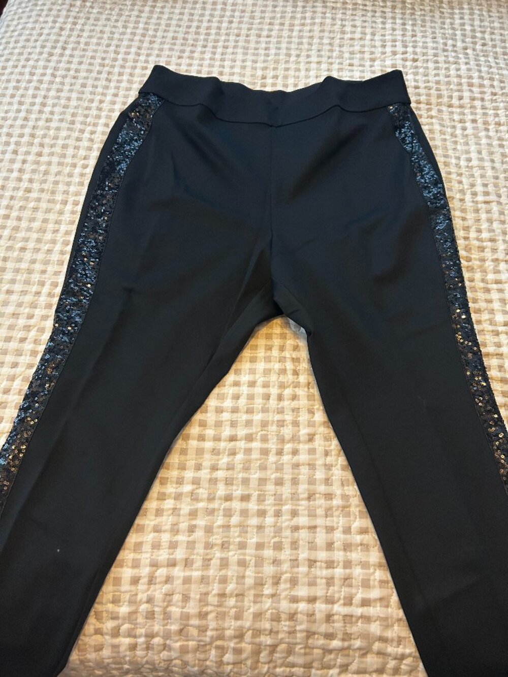 Lane Bryant Ponte Legging – Short/Mid Rise – Black with Sequin Side Detail – NWT
